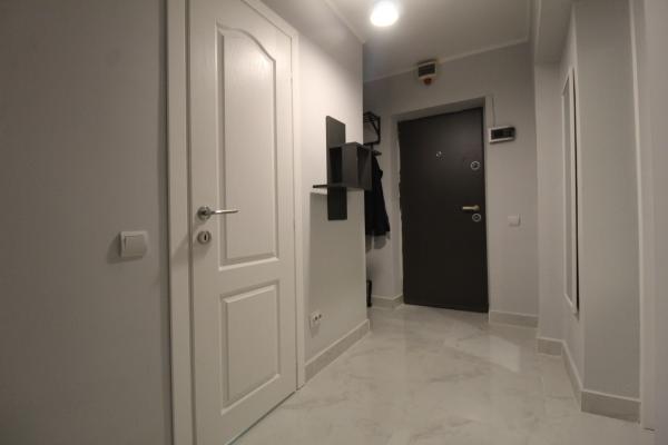 Piata Alba Iulia - Decebal - studio prima inchiriere - vedere bulevard