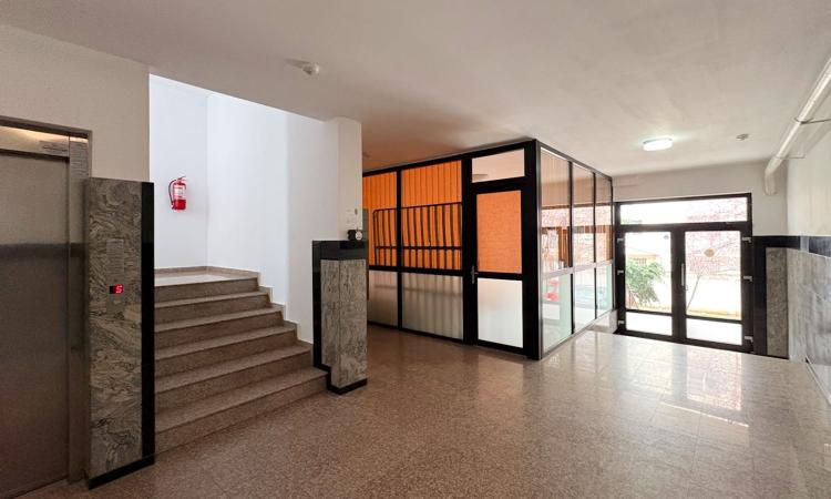 Apartament 2 camere Pantelimon Sos Dobroesti etaj 1 din 5 bloc 2015