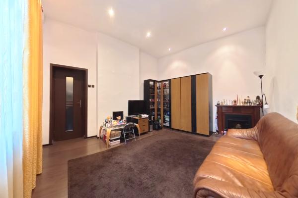 Dorobanti /str Ioan Voda Caragea /apartament 2 camere /pivnita