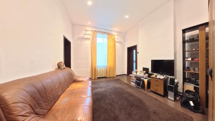 Dorobanti /str Ioan Voda Caragea /apartament 2 camere /pivnita