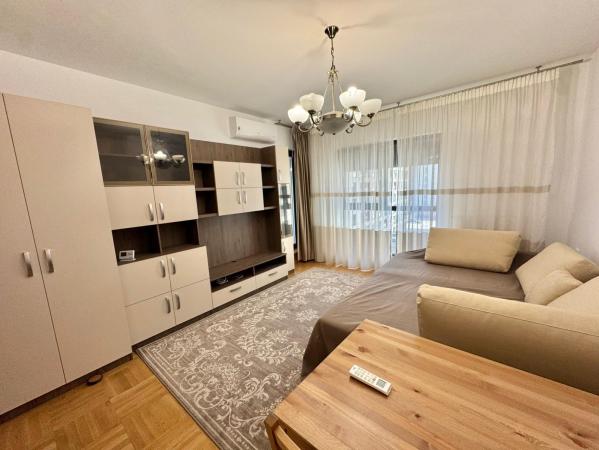 Studio - Plaza - Lujerului - Parcul Liniei