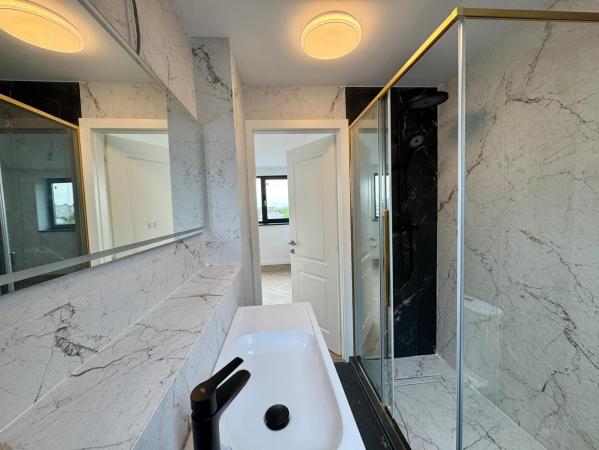 2 Camere - Domenii - Ion Mihalache - Bloc Nou