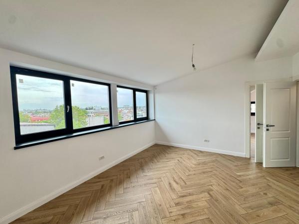 2 Camere - Domenii - Ion Mihalache - Bloc Nou