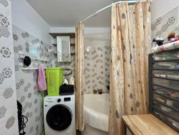 3 Camere - Bloc Nou - Giulesti - 63 mp