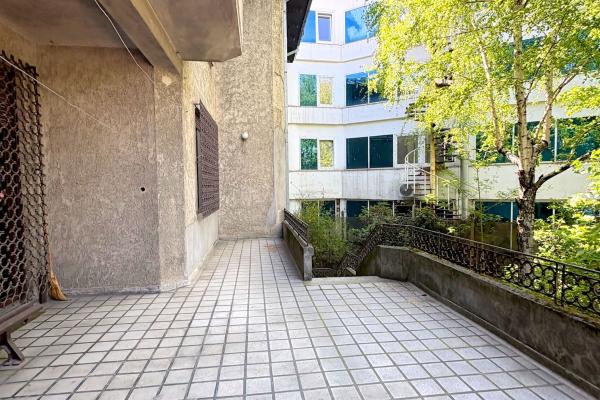 UNIRII-MIRCEA VODA, apartament in vila interbelica, 6 camere, 190 mp
