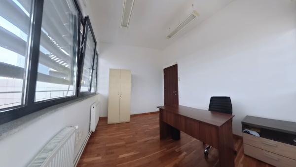 Grozavesti / metrou/ Spatiu birou 160 mp/utilitati incluse /tva inclus
