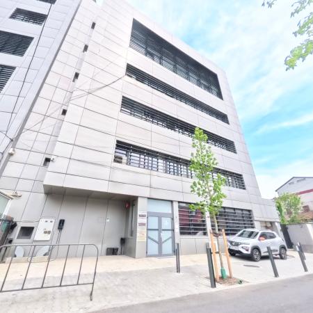 Grozavesti / metrou/ Spatiu birou 160 mp/utilitati incluse /tva inclus