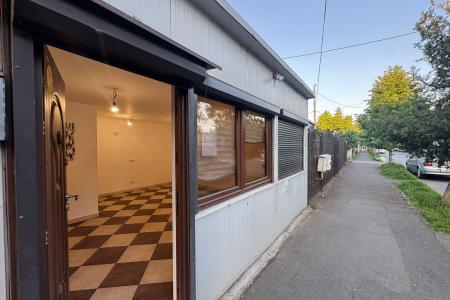 Spatiu Comercial - Birouri - Salon - Virtutii - Uverturii