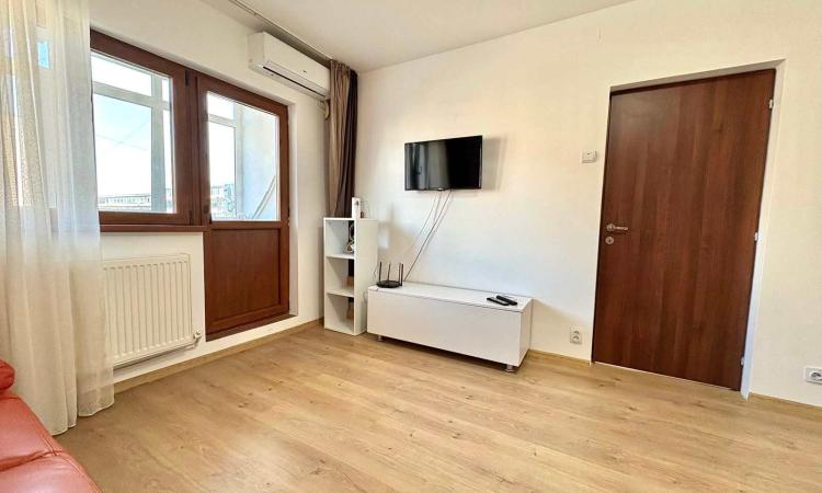 3 Camere - Crangasi - Metrou - 57mp