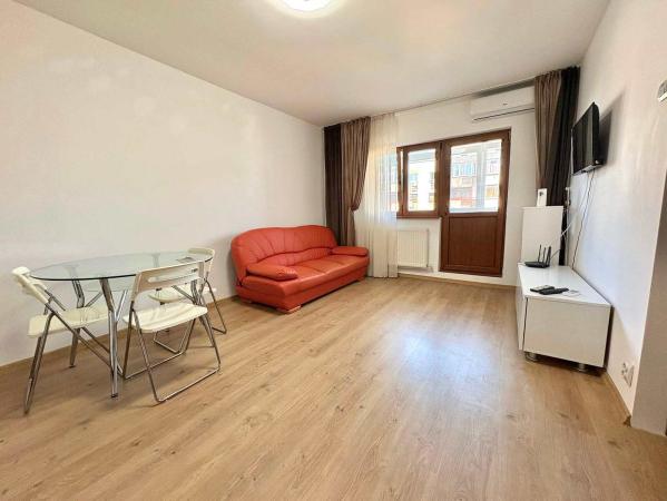 3 Camere - Crangasi - Metrou - 57mp