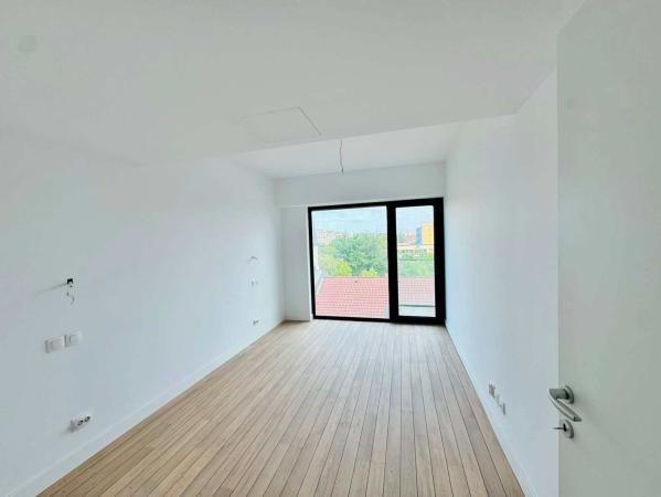 Birouri - Marriot - Panduri - Catedrala - Bloc Nou