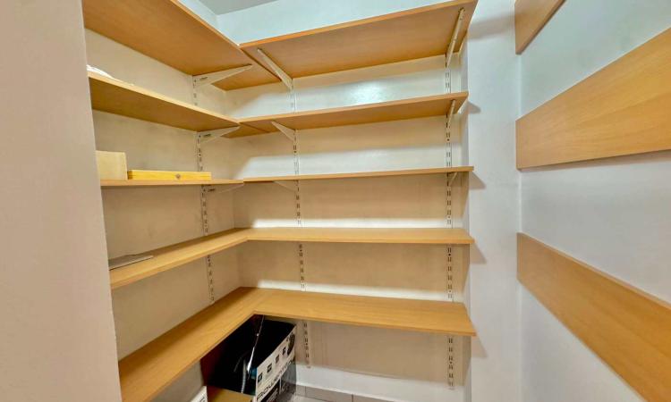 3 Camere - Lujerului - Virtutii - 1988