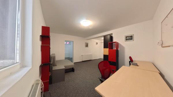 Libertatii - str Sabinelor - 2 camere 40 mp - demisol