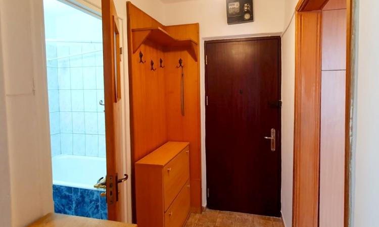 Apartament de inchiriat – 2 camere, Drumul Taberei, Strada Segarcea