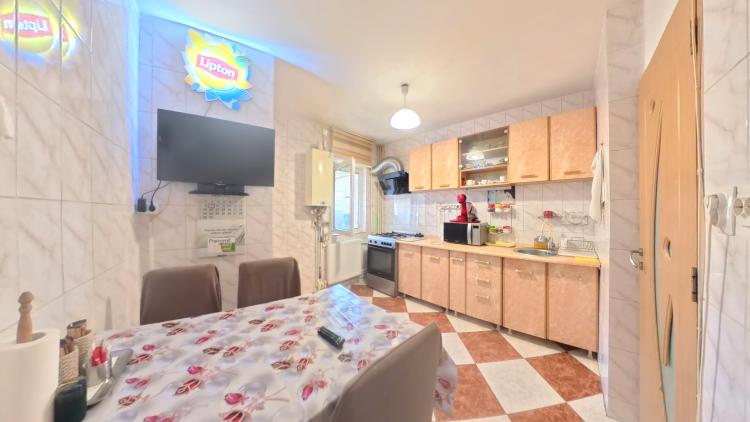 Vitan Mall /str Nucului/4 camere /SUT 98MP/cu centrala proprie