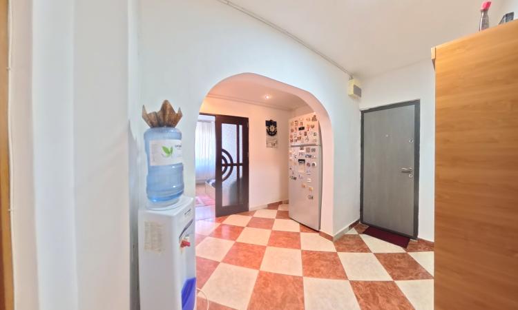 Vitan Mall /str Nucului/4 camere /SUT 98MP/cu centrala proprie