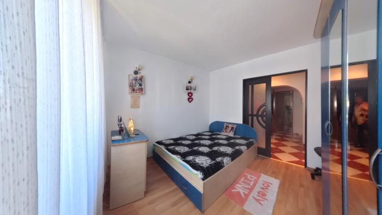 Vitan Mall /str Nucului/4 camere /SUT 98MP/cu centrala proprie