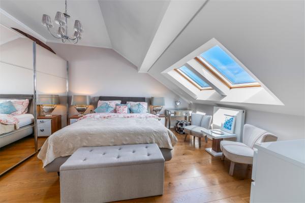 Penthouse de Lux  pe 2 etaje Coralilor Damaroaia – Eleganță, Spațiu și Confort la Cel Mai Înalt Nivel