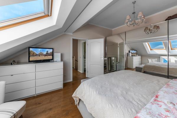 Penthouse de Lux pe 2 etaje Coralilor Damaroaia – Eleganță, Spațiu și Confort la Cel Mai Înalt Nivel