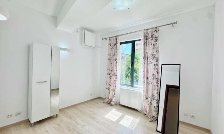3 camere - Bloc Nou - Eminescu - 80 mp
