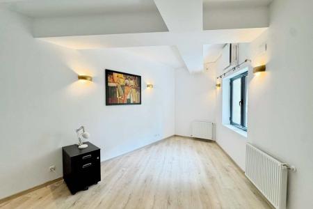 3 camere - Bloc Nou - Eminescu - 80 mp