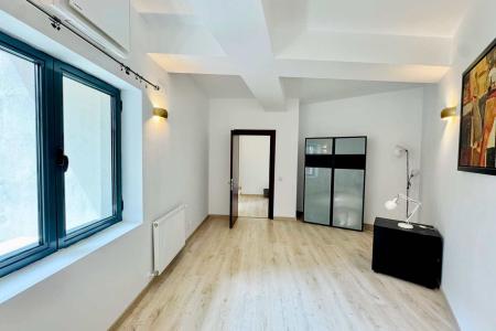 3 camere - Bloc Nou - Eminescu - 80 mp