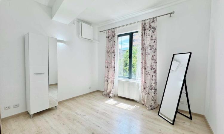 3 camere - Bloc Nou - Eminescu - 80 mp