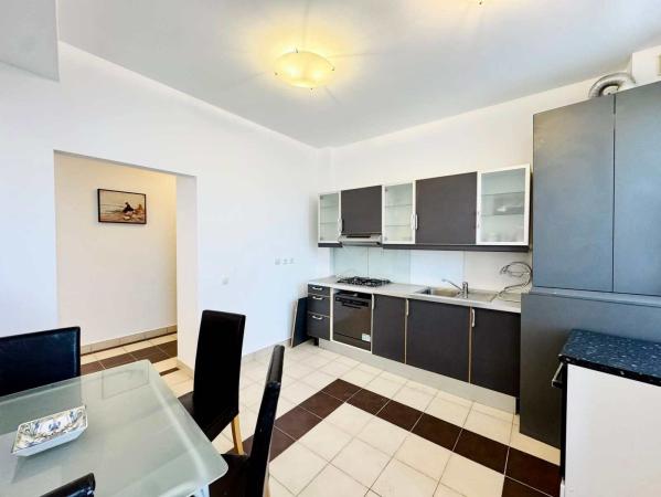 3 camere - Bloc Nou - Eminescu - 80 mp