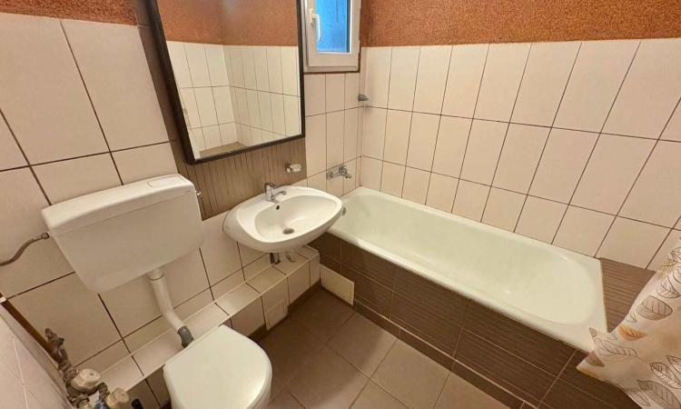 3 Camere - Gorjului - Metrou - Piata