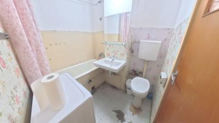 Metrou Gorjului/ Str Apusului /3 camere / 59mp/
