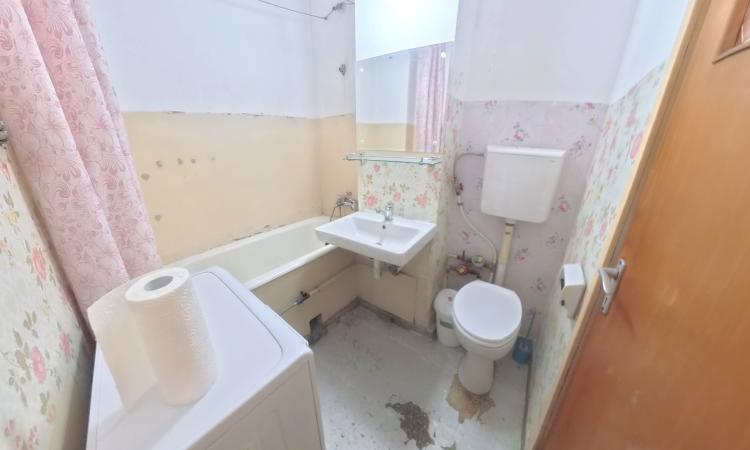 Metrou Gorjului/ Str Apusului /3 camere / 59mp/