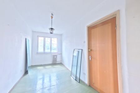 Metrou Gorjului/ Str Apusului /3 camere / 59mp/