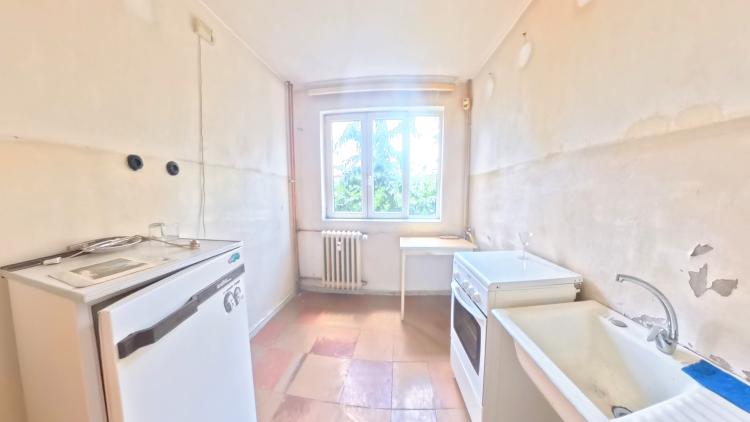 Metrou Gorjului/ Str Apusului /3 camere / 59mp/