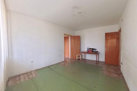 Metrou Gorjului/ Str Apusului /3 camere / 59mp/