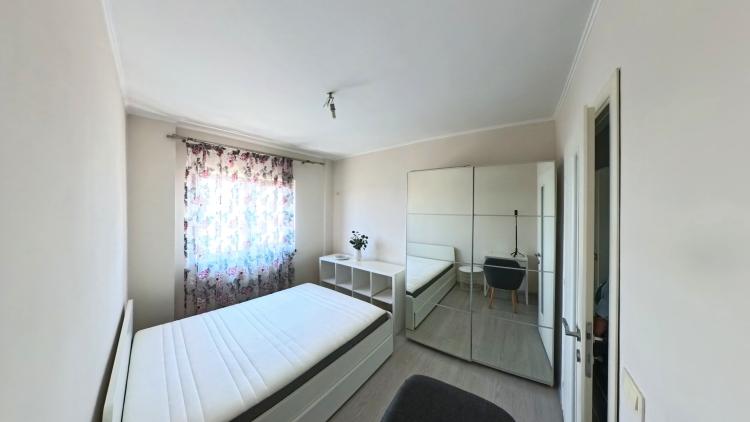 Apartament 3 camere -Militari - decomandat - 9/10 - 1979 - Comision 0
