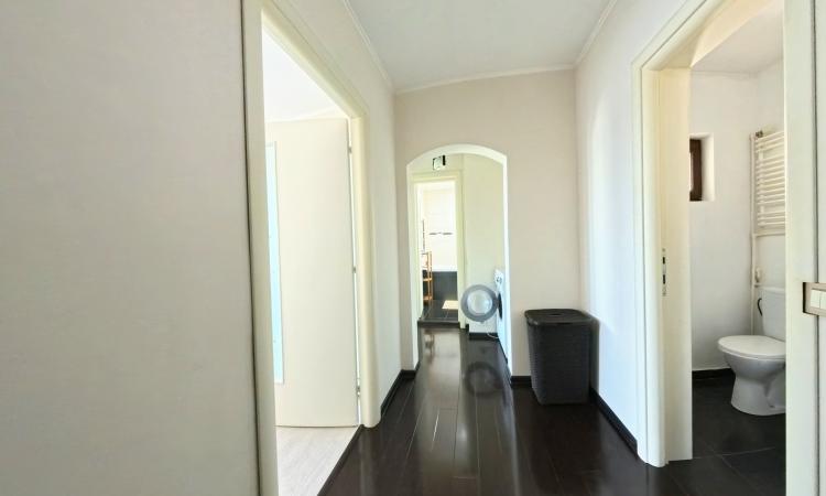 Apartament 3 camere -Militari - decomandat - 9/10 - 1979 - Comision 0