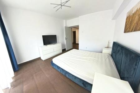 Apartament 2 camere Unirii - 3/8 - decomandat - vedere bulevard