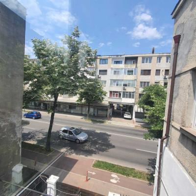 Ultracentral-ferdinand apartament 3 camere in vila renovat 2026