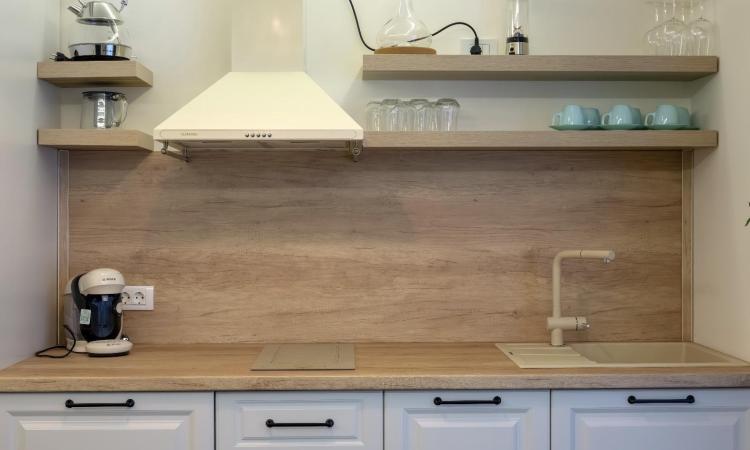 Titanic White, apartament lux, vedere frontala la mare