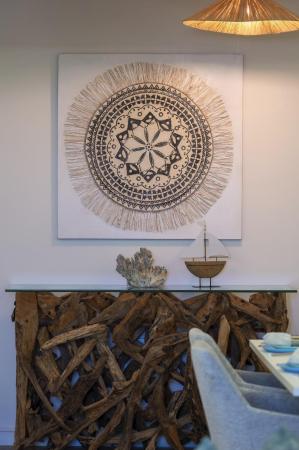 Titanic White, apartament lux, vedere frontala la mare
