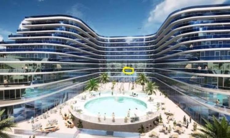 Titanic White, apartament lux, vedere frontala la mare