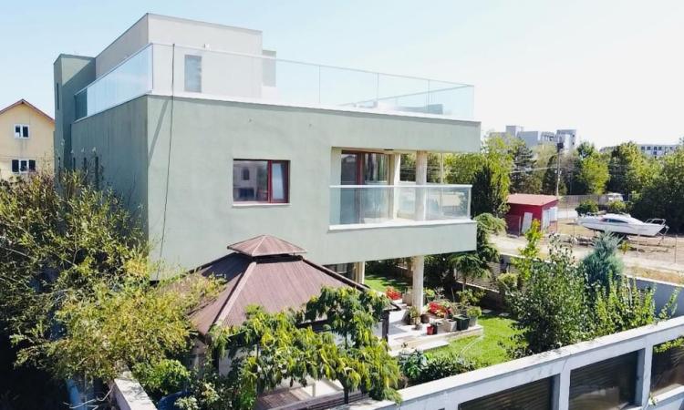 Mamaia-sat, vila de lux 455 mp , vedere la lac
