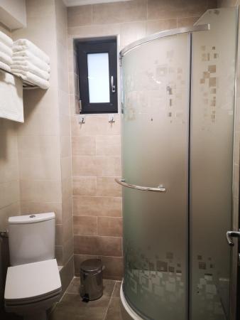 Mamaia Nord, apartament lux, parter cu balcon, zona Lidl-Uzina de pizza