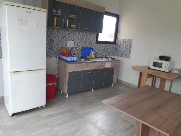 Mamaia Sat , pensiune 10 camere, 10 bai, posibilitate rate
