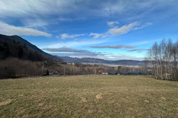 Zarnesti - Bran , 1000 mp intravilan,puz p+4,