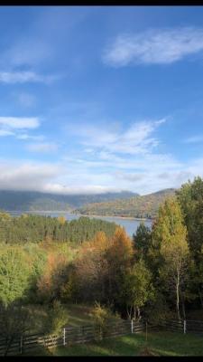 ceahlau , 1000mp , lotizare la cererea clientului , vedere superba catre lac