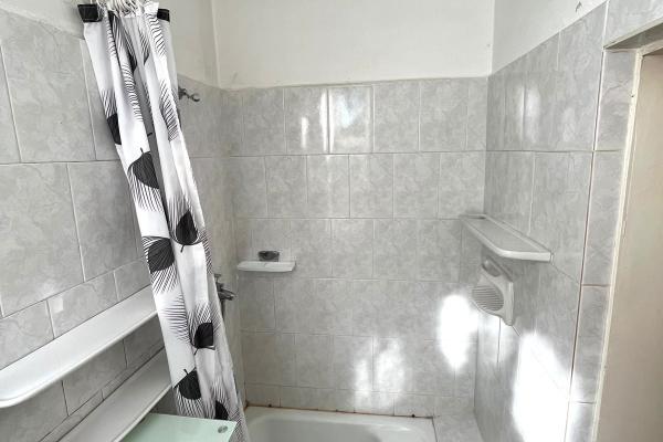 Apartament spațios1 cameră, 84 mp, în clădire istorică, pe malul Begai
