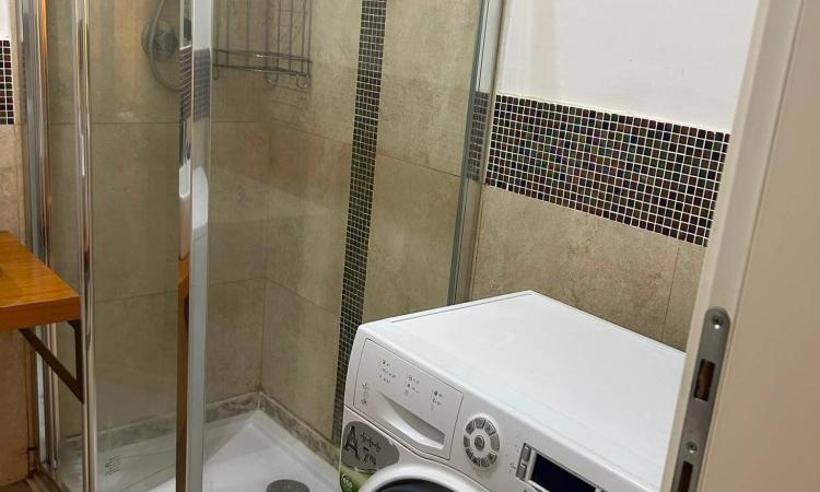 Unirii - Unirii Horoscop - centrala proprie - 5 minute metrou Unirii -Ap. cu terasa