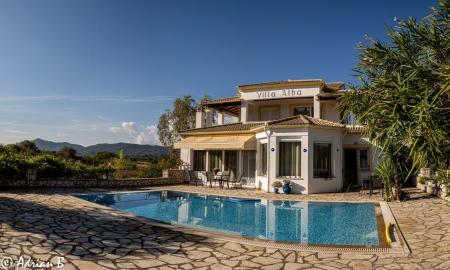 Villa Alba — Vilă cu 4 dormitoare și piscină lângă Liapades, Corfu