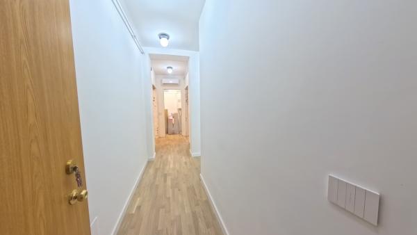 Floreasca Mozart cu balcon si boxa lux incalzire in pardoseala